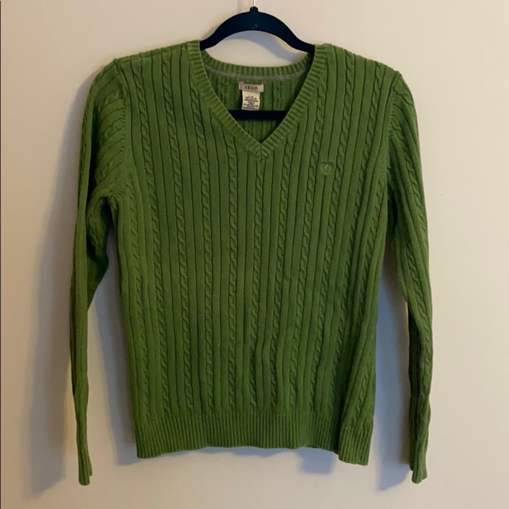 Women’s Izod sweater